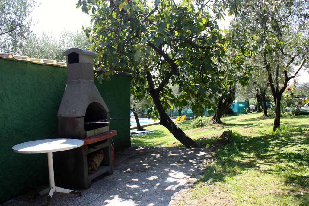 Villa Molino Moniga del Garda Buitenkant foto